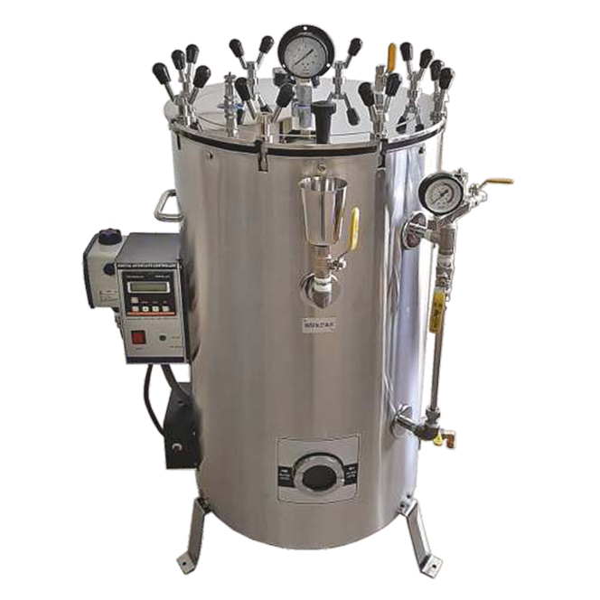 Vertical Autoclave Hi-Pressure with Steam Storage & Vacuum Drying Feature (Triple Wall, Nut Locking) Supplier